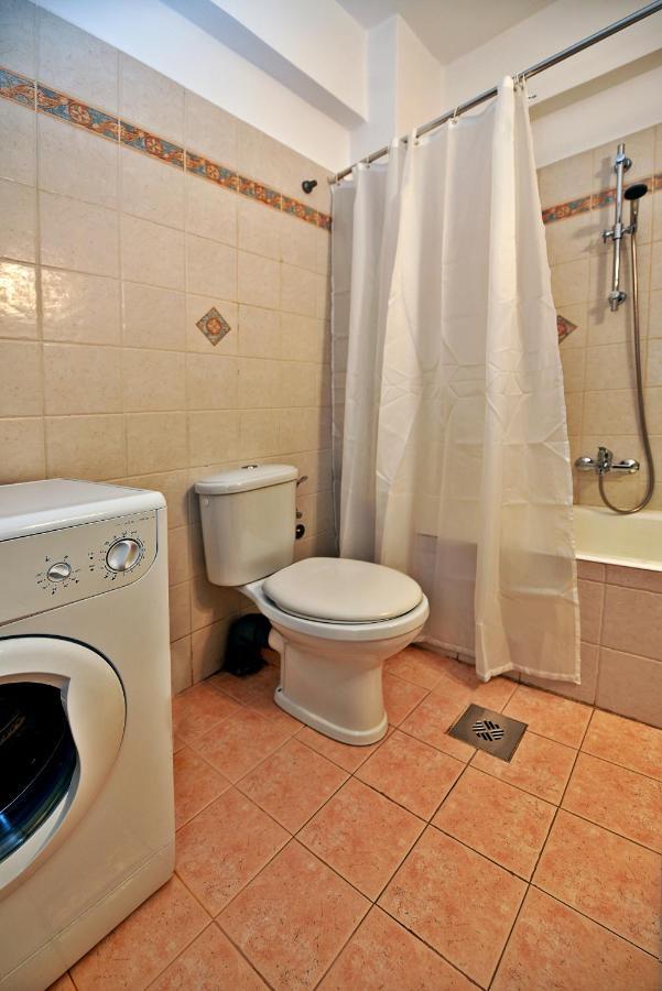 ארמופוליס Central Home מראה חיצוני תמונה